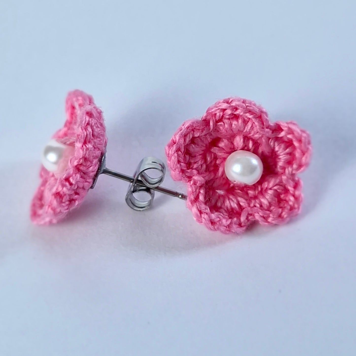 Crochet pink small flowers earrings